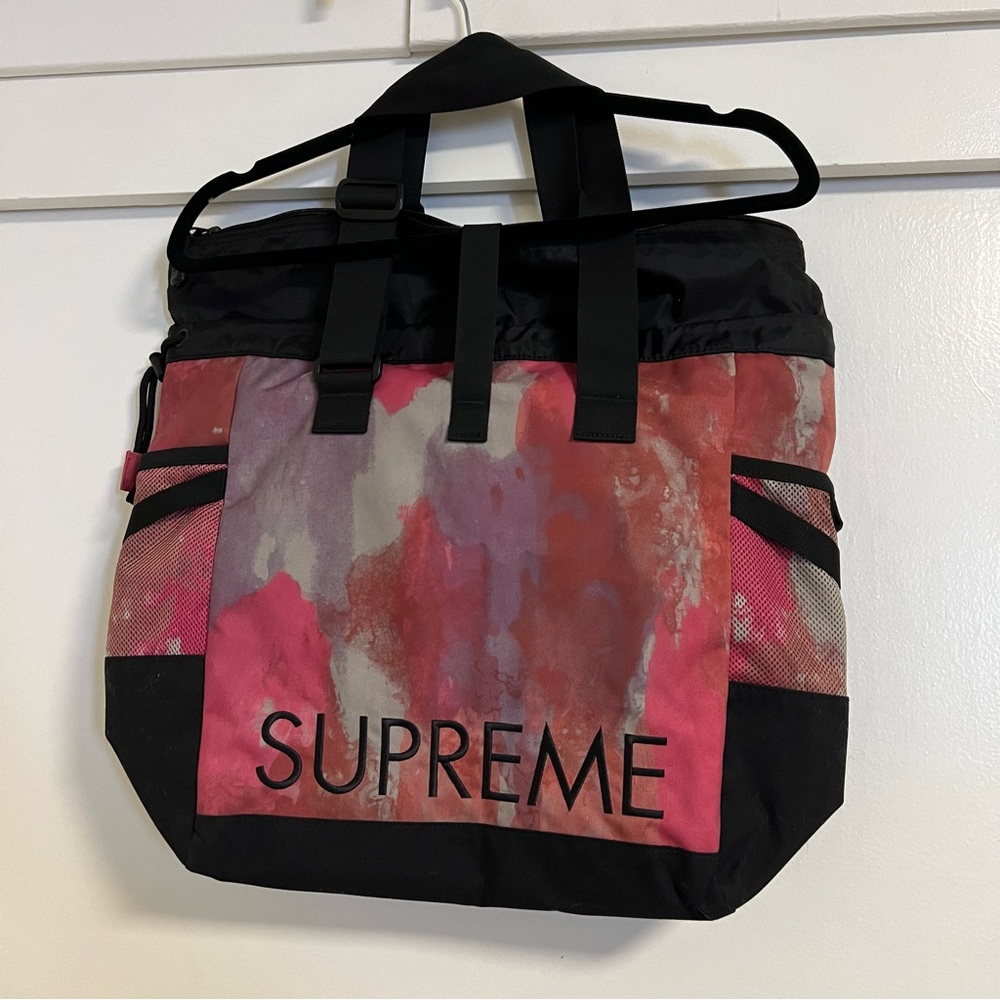 SUPREME x The North Face adventure tote bag. Pink dyed look. Embroidered logo. - Picture 3 of 4